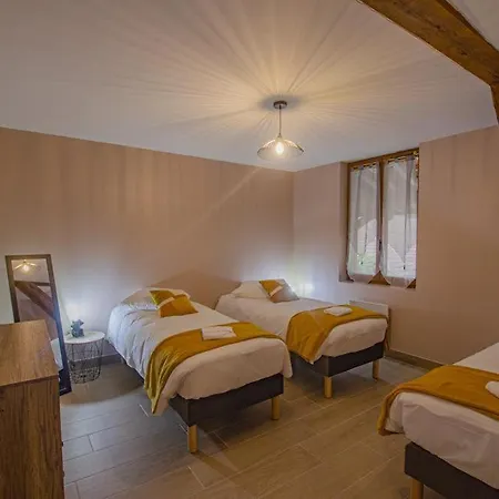 Le Du Chateau 2 Дом отдыха Crespy-le-Neuf