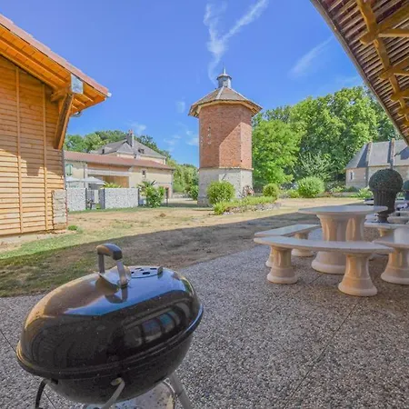Дом отдыха Le Du Chateau 2 Crespy-le-Neuf